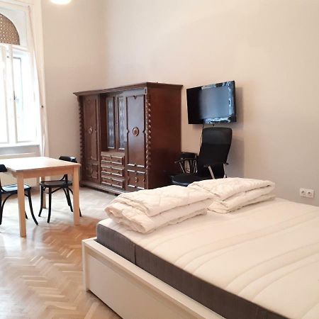 Dob15 Big Apartment Budapest Ngoại thất bức ảnh