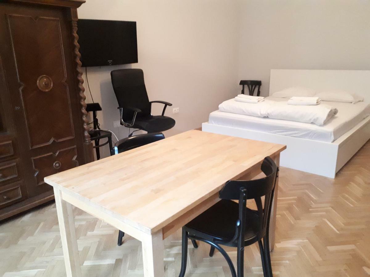 Dob15 Big Apartment Budapest Ngoại thất bức ảnh